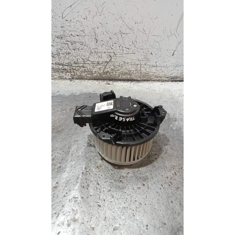 Recambio de motor calefaccion para ford s-max titanium 4x4 referencia OEM IAM E1GH19846AA  