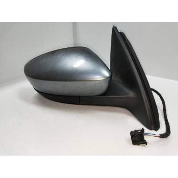 RETROVISOR DERECHO ELECTRICO
