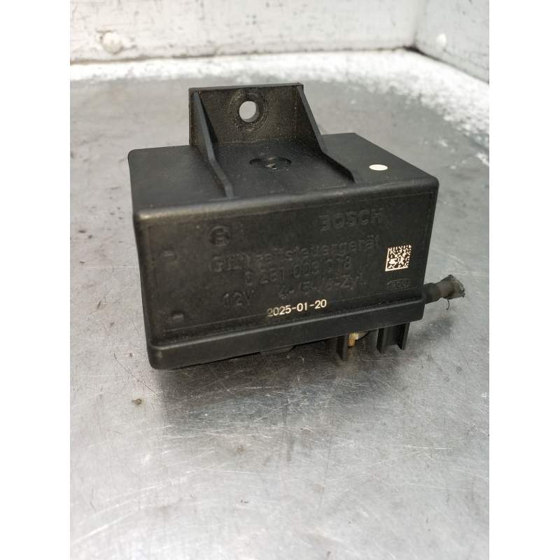 Recambio de caja precalentamiento para peugeot 607 (9d, 9u) 2.7 hdi 24v referencia OEM IAM 0281003018  2004