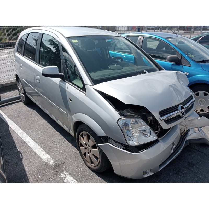 opel meriva del año 2004