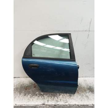 PUERTA TRASERA DERECHA 5P
