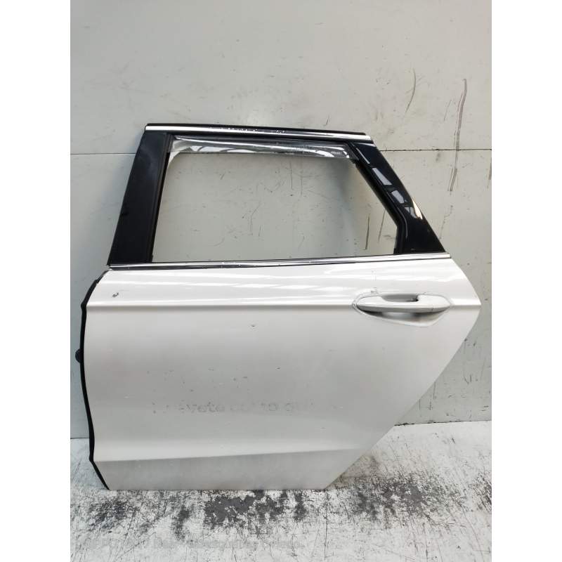 Recambio de puerta trasera izquierda para ford mondeo turn. hybrid trend referencia OEM IAM  19 5P