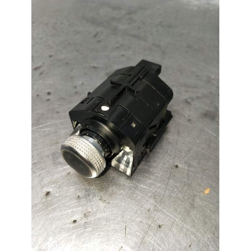 Recambio de mando multifuncion para audi q3 (f3b) 35 tdi referencia OEM IAM 83B919600 1206240231 3553301302 2024