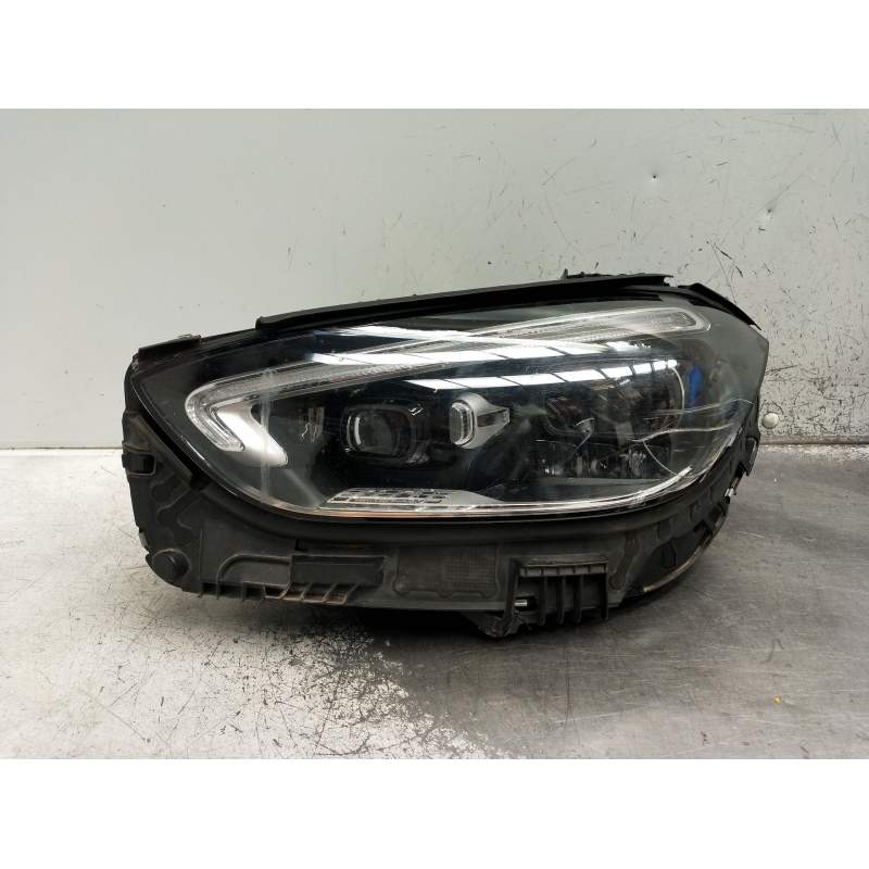 Recambio de faro izquierdo para mercedes-benz clase c (w206) c 220 d referencia OEM IAM A2069062903  