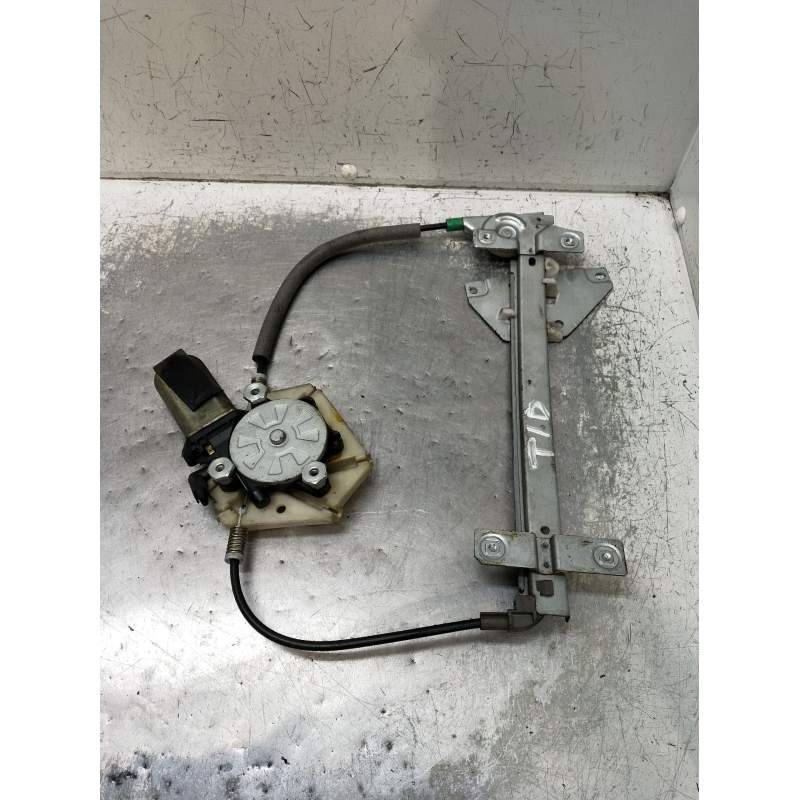 Recambio de elevalunas trasero derecho para volvo v40 station wagon (645) 1.9 di referencia OEM IAM  5P 2000