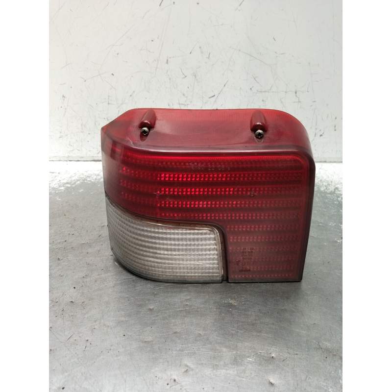 Recambio de piloto trasero izquierdo para peugeot 205 ii (20a/c) 1.7 diesel referencia OEM IAM   1990