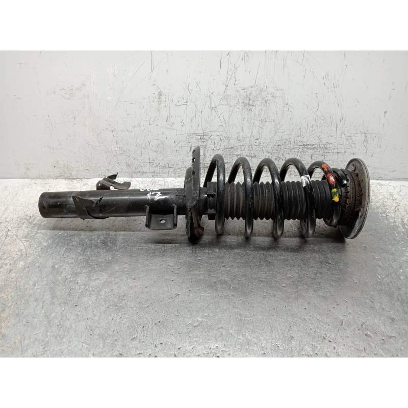 Recambio de amortiguador delantero izquierdo para land rover discovery sport s referencia OEM IAM FK7218K001AB  