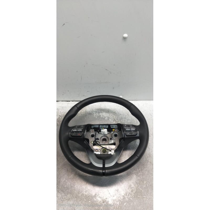 Recambio de volante para hyundai i30 (pd) essence referencia OEM IAM 56100G4280  