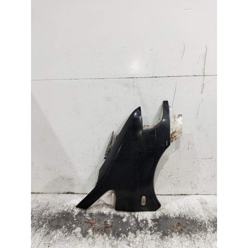 Recambio de aleta delantera derecha para mercedes-benz vito (w638) combi referencia OEM IAM   