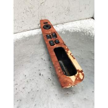 MANDO ELEVALUNAS DELANTERO IZQUIERDO 620W06740 5P 2001