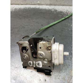 MOTOR CIERRE CENTRALIZADO DELANTERO DERECHO 5P 2000