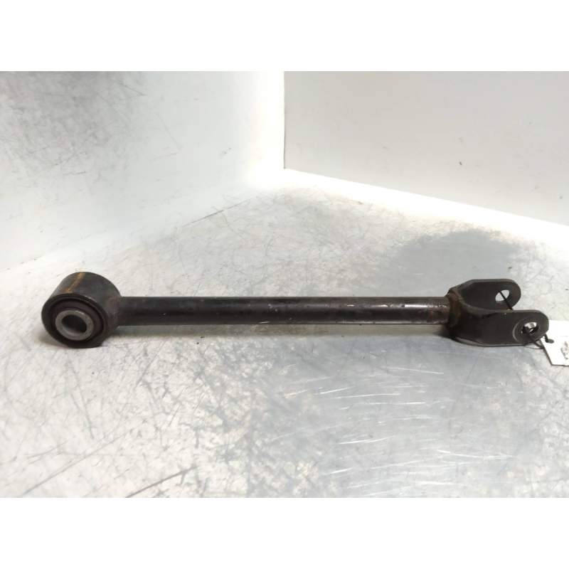 Recambio de brazo suspension inferior trasero derecho para nissan murano (z50) 3.5 v6 cat referencia OEM IAM   