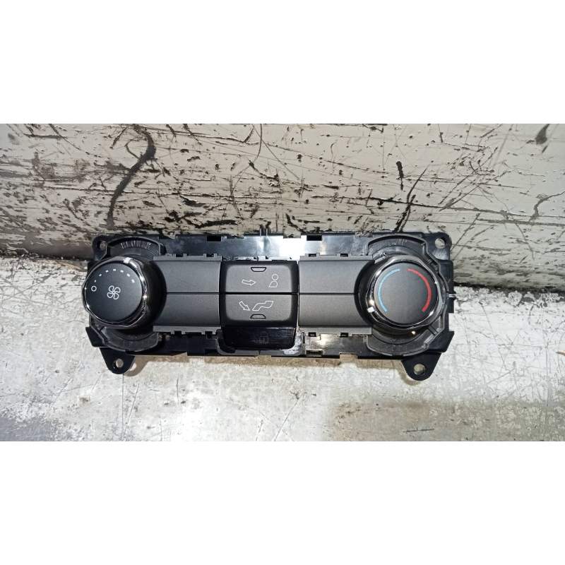 Recambio de mando calefaccion / aire acondicionado para ford s-max titanium 4x4 referencia OEM IAM EM2T19980AE  