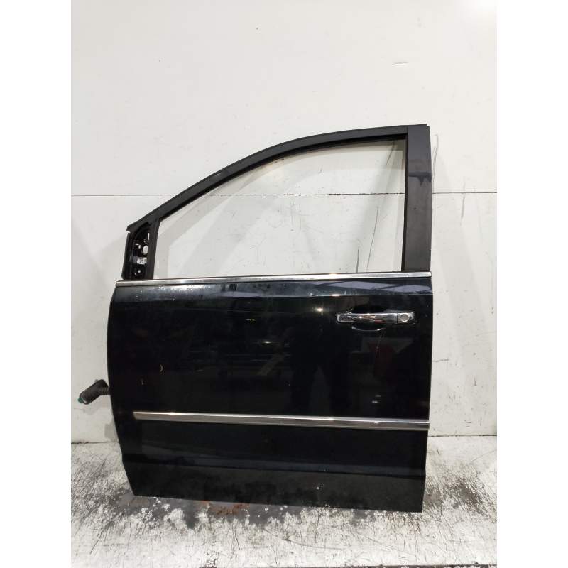 Recambio de puerta delantera izquierda para chrysler voyager (rg) 2.8 crd cat referencia OEM IAM   5P
