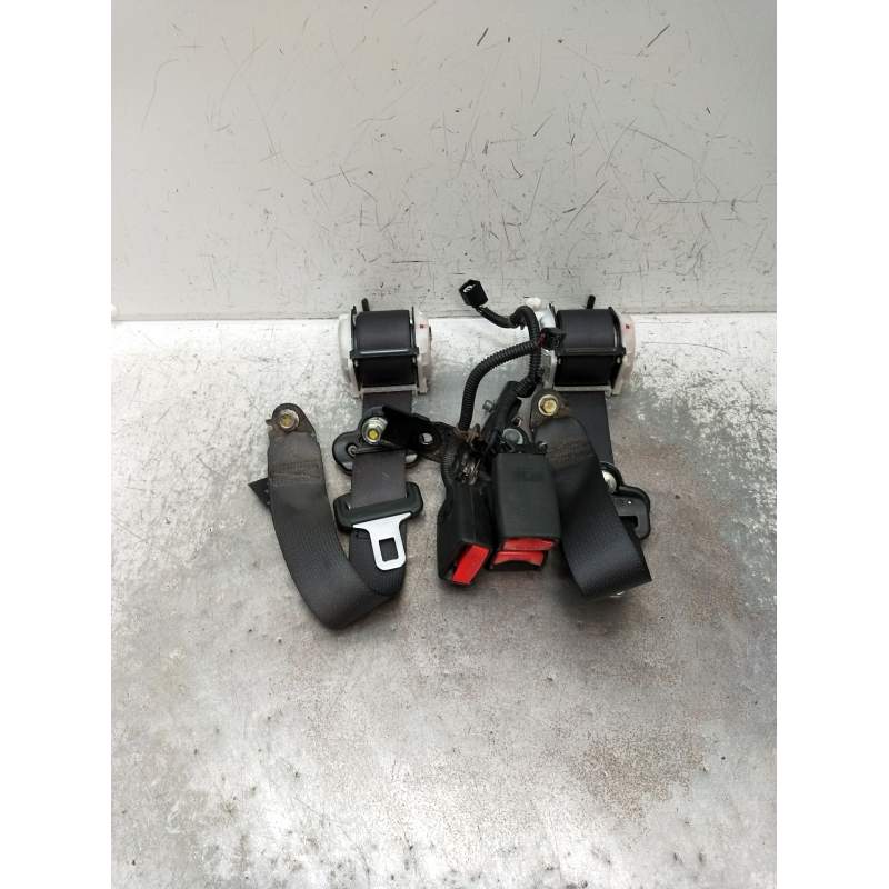 Recambio de juego cinturones trasero para honda civic ix (fk) 1.6 i-dtec (fk3) referencia OEM IAM  5P 