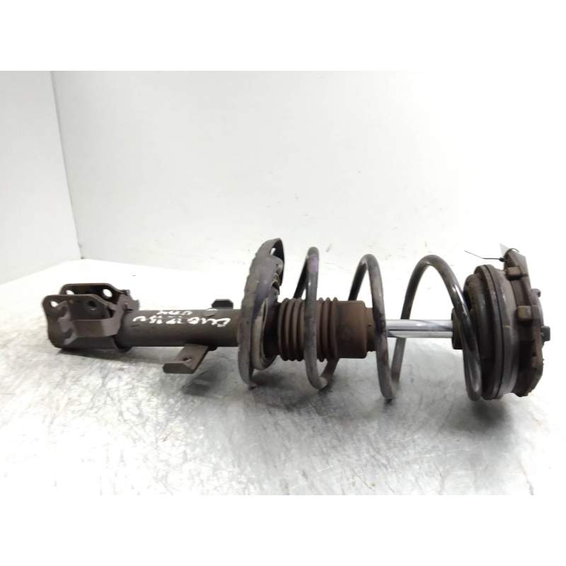 Recambio de amortiguador delantero derecho para renault clio grandtour dynamique referencia OEM IAM  1.2G 05