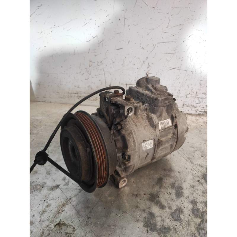 Recambio de compresor aire acondicionado para volkswagen passat variant (3b6) 1.9 tdi referencia OEM IAM 4472208181 8D0260808 