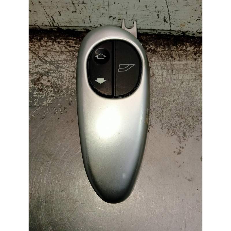 Recambio de mando elevalunas delantero derecho para ford puma (cce) 1.4 referencia OEM IAM 96FG14529AC 03153400 