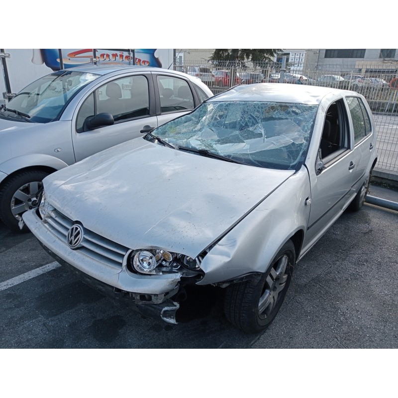 volkswagen golf iv berlina (1j1) del año 2002