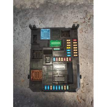 CAJA RELES / FUSIBLES 9819849680 BSIN0200 