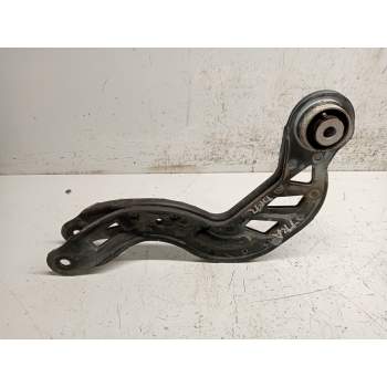 BRAZO SUSPENSION SUPERIOR TRASERO DERECHO A2463501006 
