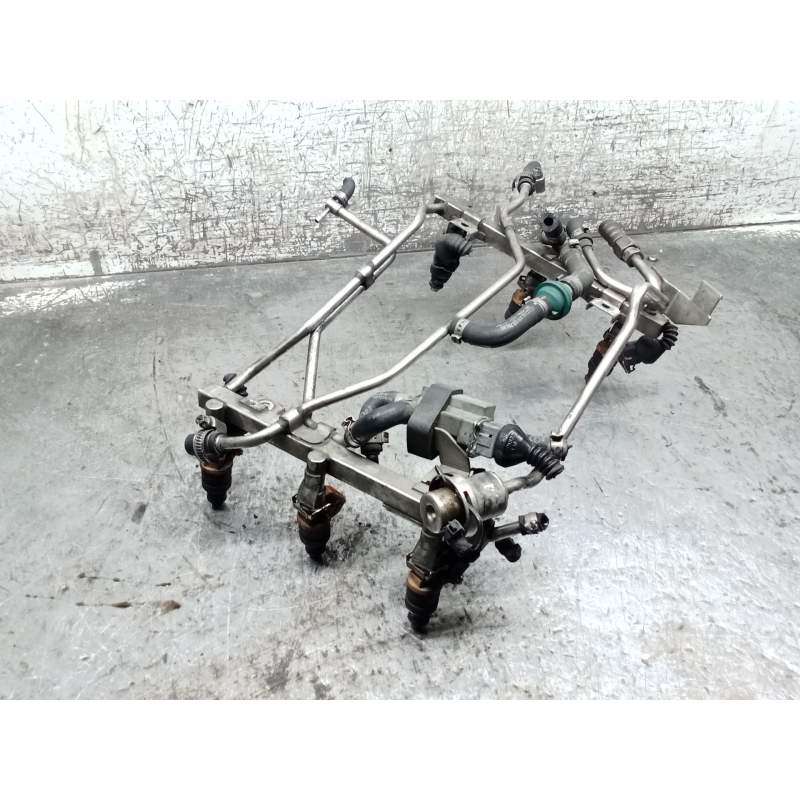 Recambio de rampa inyectora para audi a4 b5 avant (8d5) s4 quattro referencia OEM IAM  27G 1999