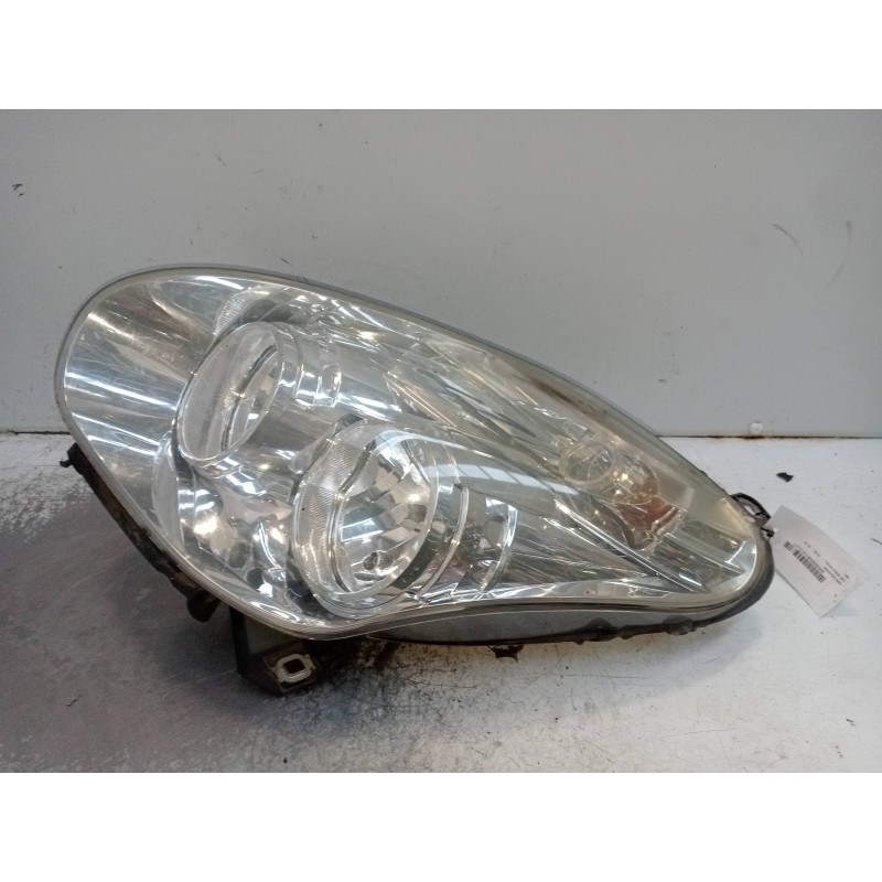 Recambio de faro izquierdo para fiat doblo active referencia OEM IAM 51810672  