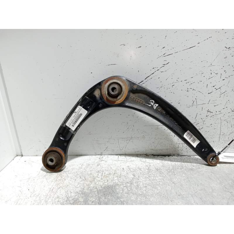 Recambio de brazo suspension inferior delantero derecho para citroën c4 lim. live edition referencia OEM IAM   