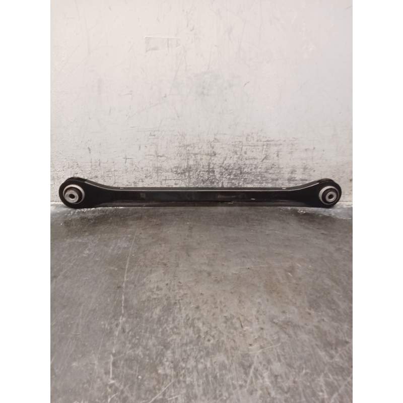 Recambio de brazo suspension inferior trasero izquierdo para bmw x1/ix1 u11 x1 sdrive18d referencia OEM IAM 6894277  
