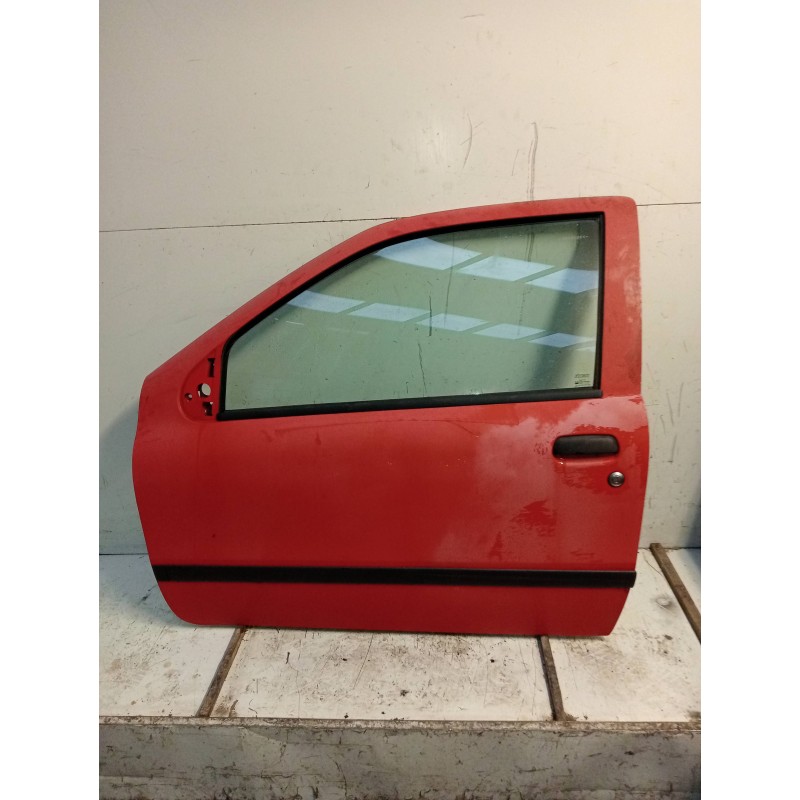 Recambio de puerta delantera izquierda para fiat punto berlina (176) 1.2 cat referencia OEM IAM   3P