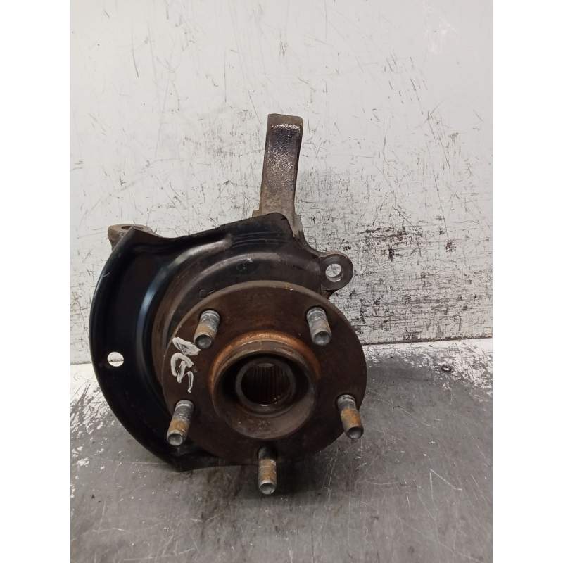 Recambio de mangueta delantera derecha para nissan x-trail i (t30) 2.5 4x4 referencia OEM IAM   