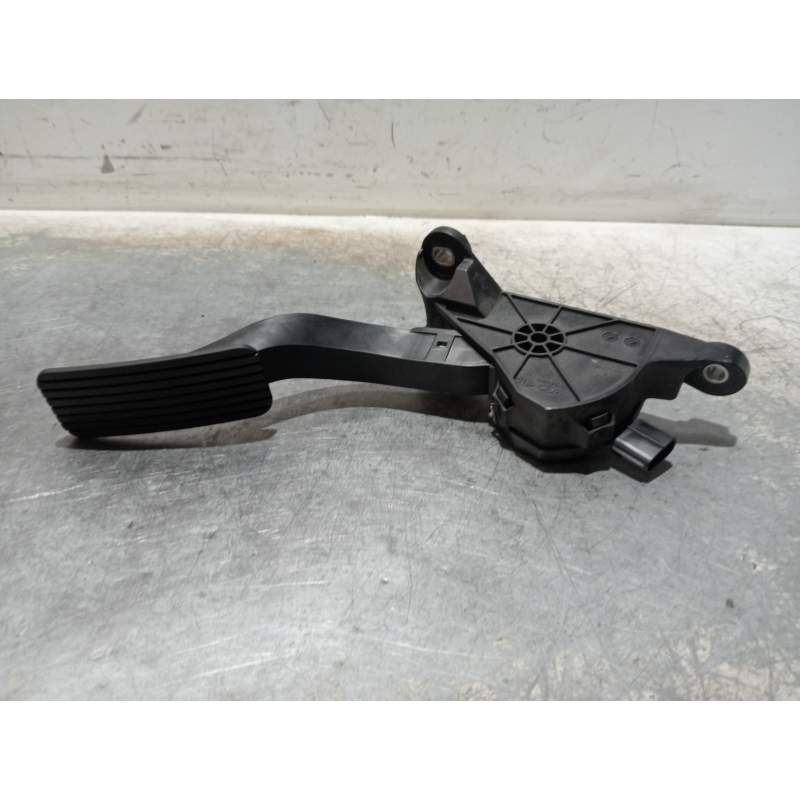 Recambio de potenciometro pedal para kia ceed business referencia OEM IAM 32700G4200 14G 2018