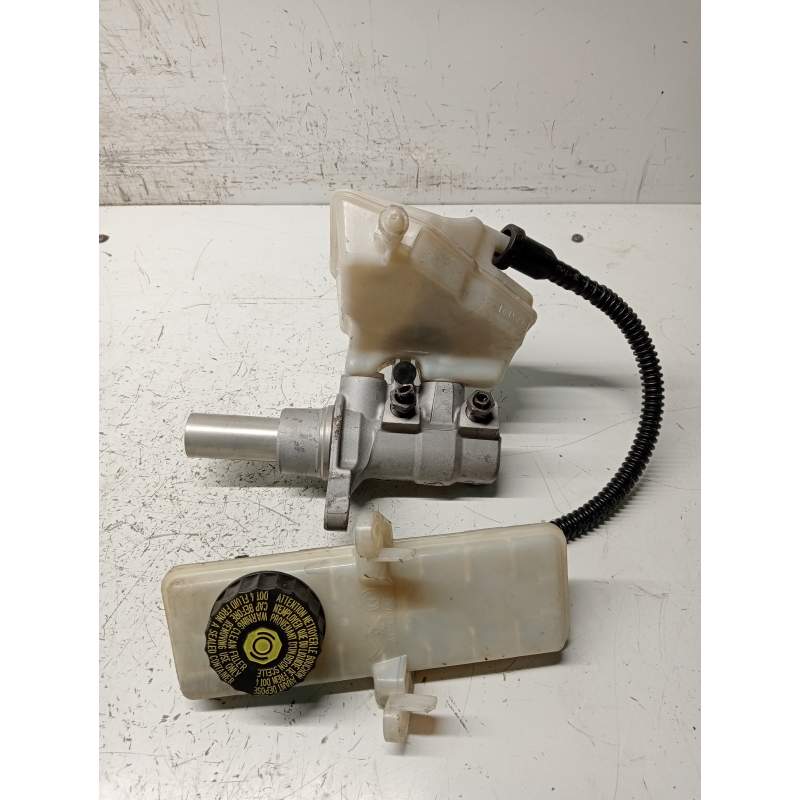 Recambio de bomba freno para citroën c4 picasso referencia OEM IAM 03350890841 9674882280 