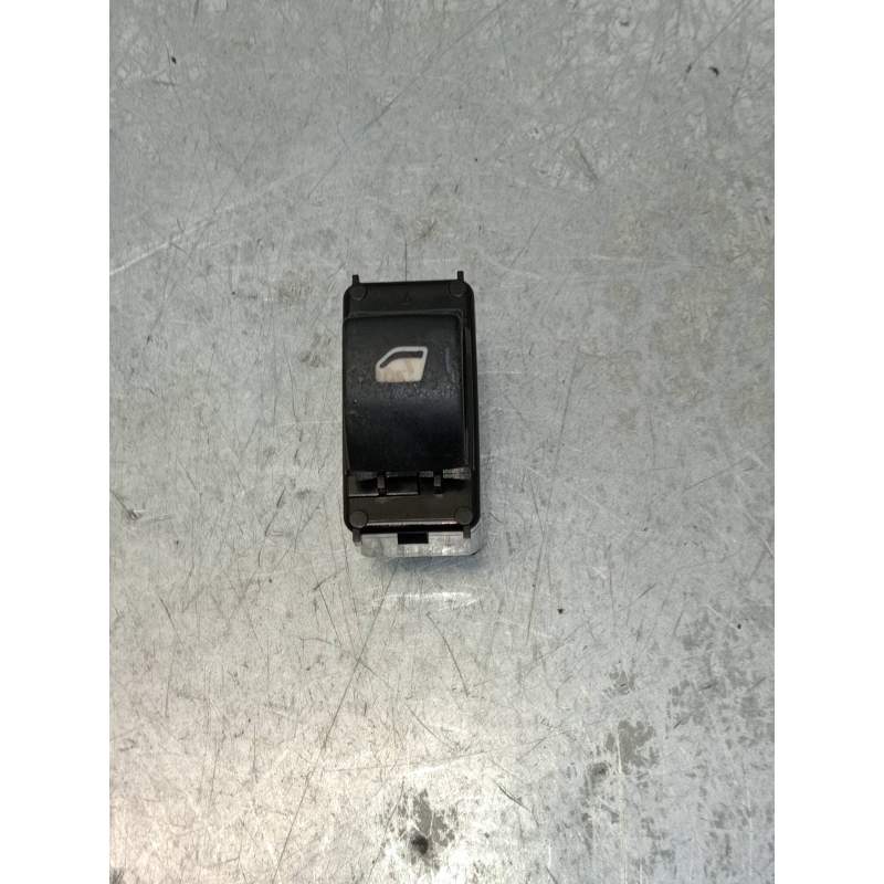 Recambio de mando elevalunas delantero derecho para peugeot 207 urban referencia OEM IAM   2006