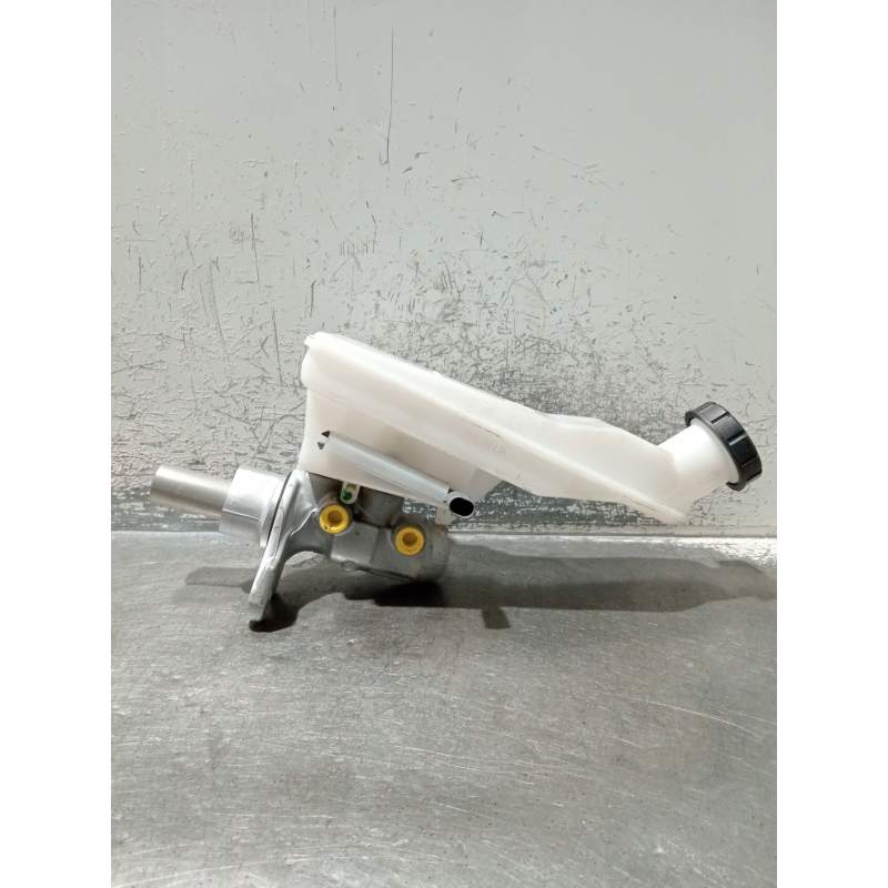 Recambio de bomba freno para infiniti q30 2.2 d referencia OEM IAM A2464300202 32670345 