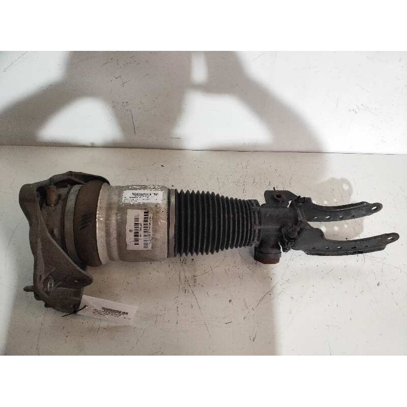 Recambio de amortiguador delantero derecho para volkswagen touareg (7la) 2.5 tdi referencia OEM IAM 7L6412022AF  