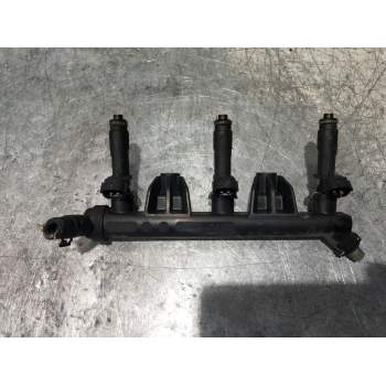 RAMPA INYECTORA 03D133329B 830133319K 2007
