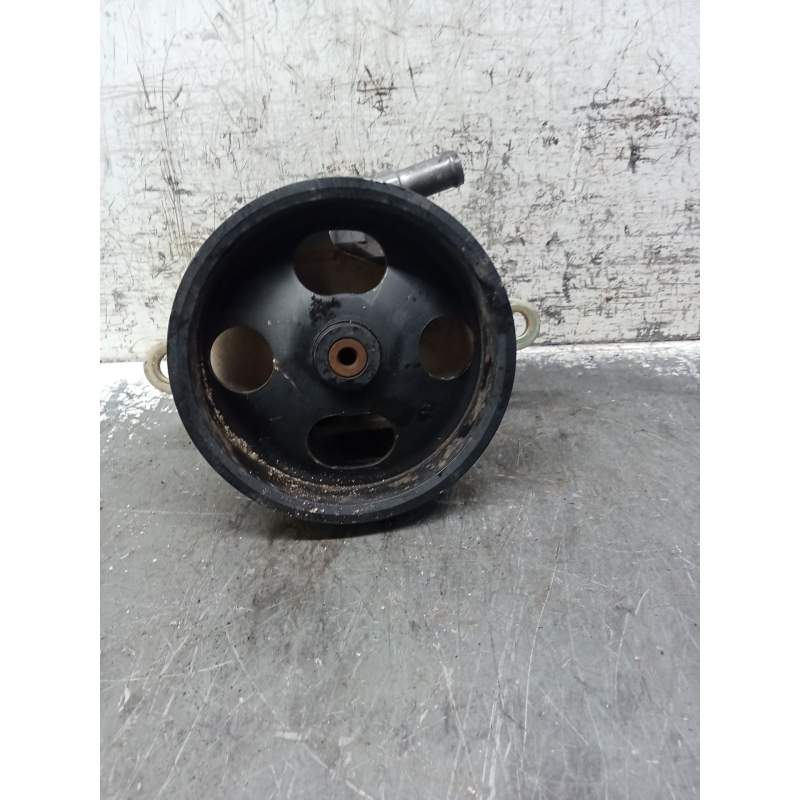 Recambio de bomba direccion para nissan x-trail i (t30) 2.5 4x4 referencia OEM IAM 8H305  