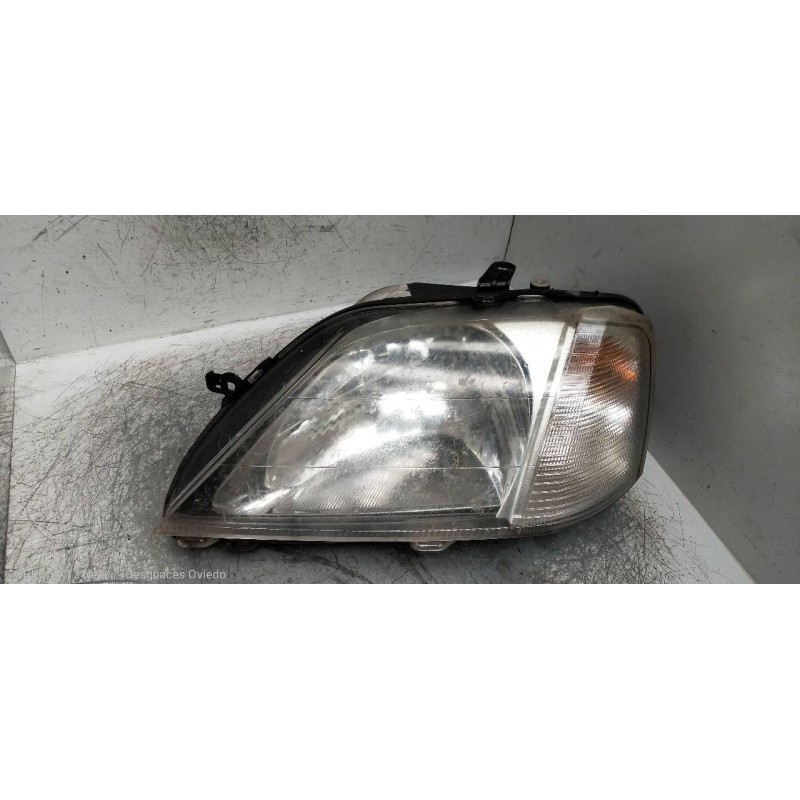 Recambio de faro izquierdo para dacia logan ambiance referencia OEM IAM 8200211005  