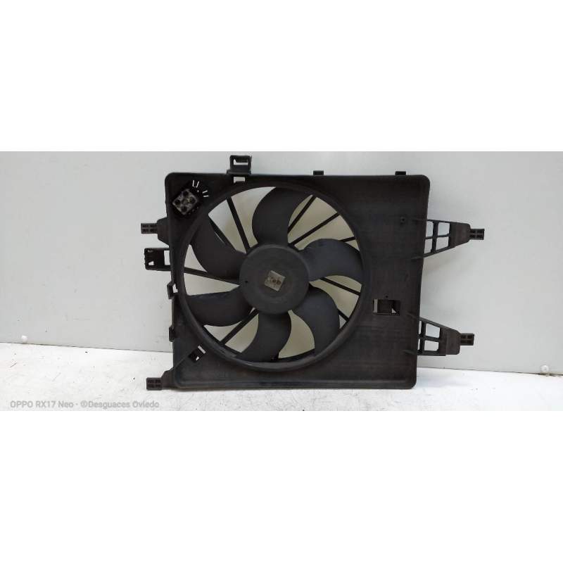 Recambio de electroventilador para renault kangoo dynamique referencia OEM IAM 8200427466B  