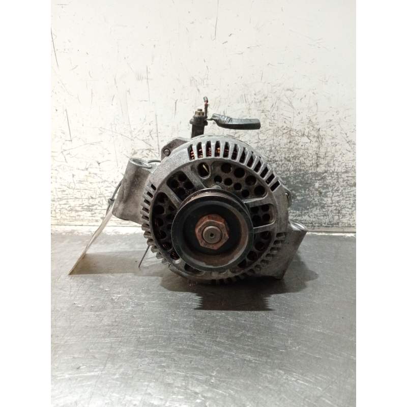 Recambio de alternador para ford mondeo ii sedán (bfp) 1.8 td referencia OEM IAM CGB13374  