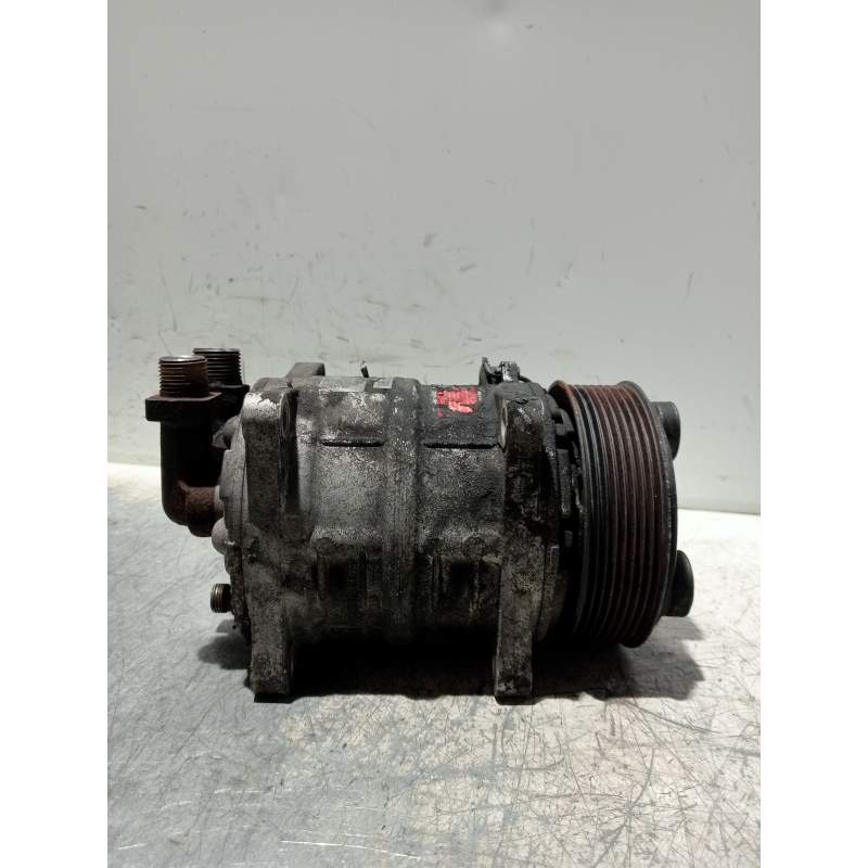 Recambio de compresor aire acondicionado para mercedes-benz sprinter (w901,w904) caja cerr. referencia OEM IAM   
