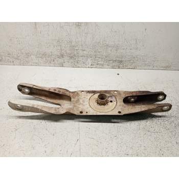 BRAZO SUSPENSION INFERIOR TRASERO IZQUIERDO A2463520202 