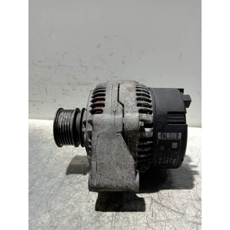 Recambio de alternador para mercedes-benz sprinter (w901,w904) caja cerr. referencia OEM IAM 0101540802 0123320041 