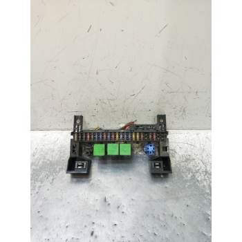 CAJA RELES / FUSIBLES 30TDI 1999