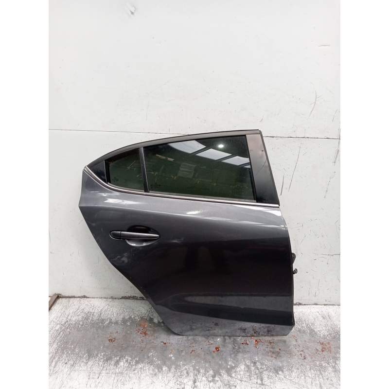 Recambio de puerta trasera derecha para mazda 3 lim. () center-line referencia OEM IAM  5P 2014