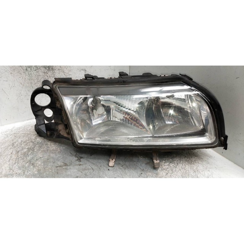 Recambio de faro derecho para volvo s80 berlina 2.4 (103kw) referencia OEM IAM 8620890 89005057 