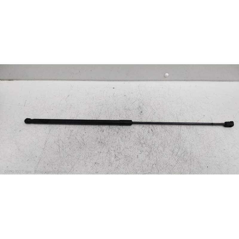 Recambio de amortiguadores capo para opel insignia berlina cosmo referencia OEM IAM 13252173  2008