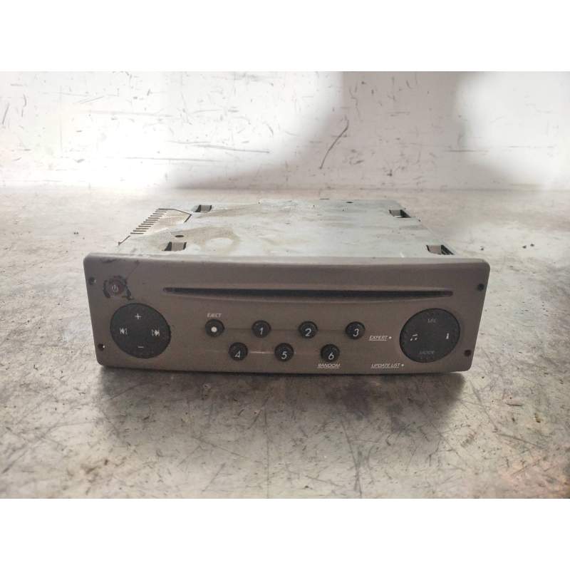 Recambio de sistema audio / radio cd para renault kangoo authentique referencia OEM IAM 8200531482C 8200531482T 