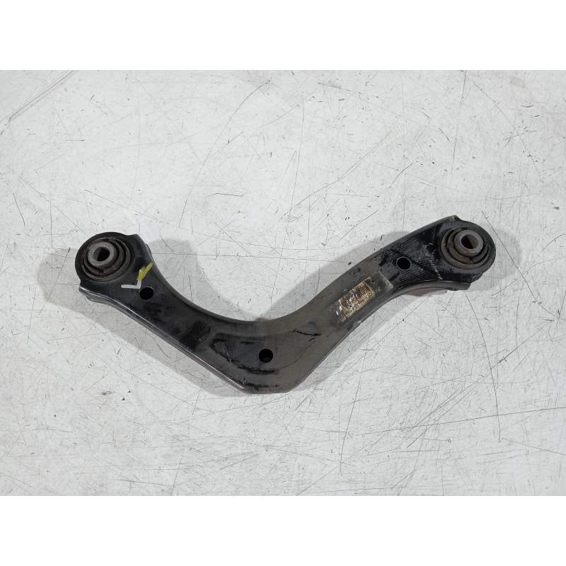 Recambio de brazo suspension superior trasero izquierdo para kia ceed business referencia OEM IAM 55100G4AA0 14G 2018